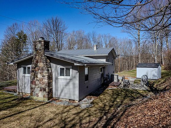 2nd image of 56 Burr Pond Road