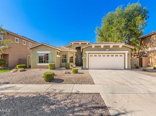 2956 E Santa Fe Ln, Gilbert, AZ 85297