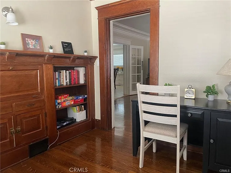 596 E Arrow Hwy — Photo 8