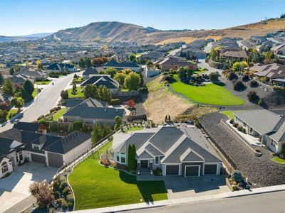 615 Big Sky Dr, Richland, WA, 99352