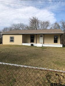 505 W Tarbutton St, Troup, TX, 75789