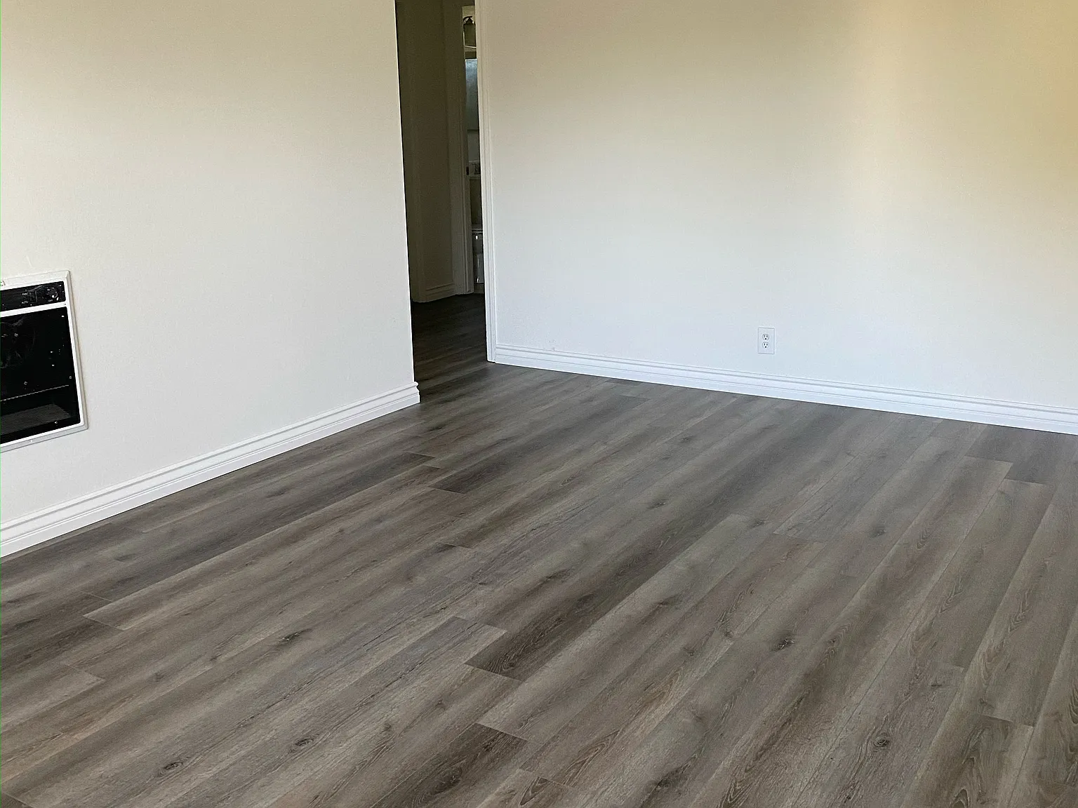 Coast Apts — Photo 4