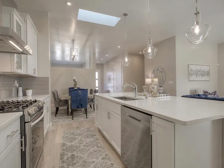 7919 Teaberry Dr NW — Photo 18
