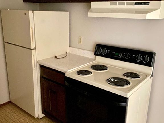 4th image of 4060 S 65th St #205
