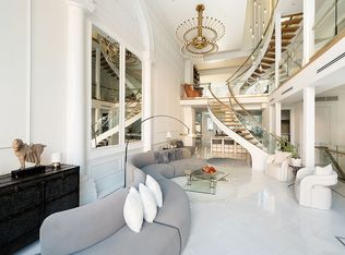 340 W 23rd St, New York, NY