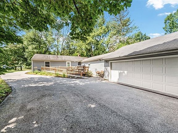 2nd image of 7636 Birchmont Dr