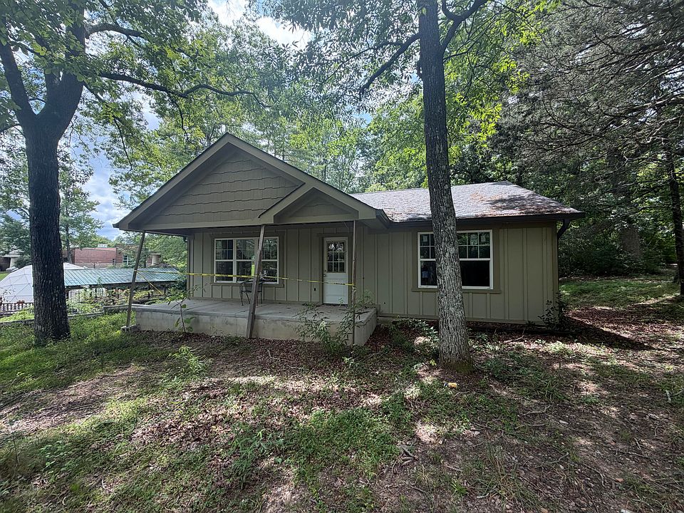 2nd image of 1304 Lula Lake Rd
