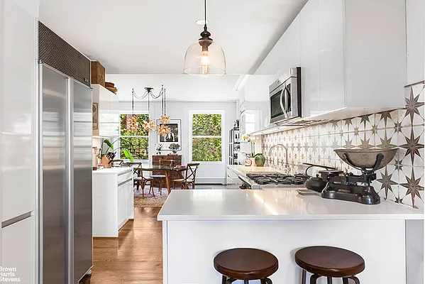 Sold by Brown Harris Stevens | media 16