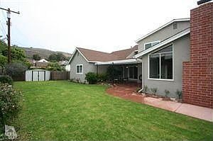 4th image of 339 Meredith Ave