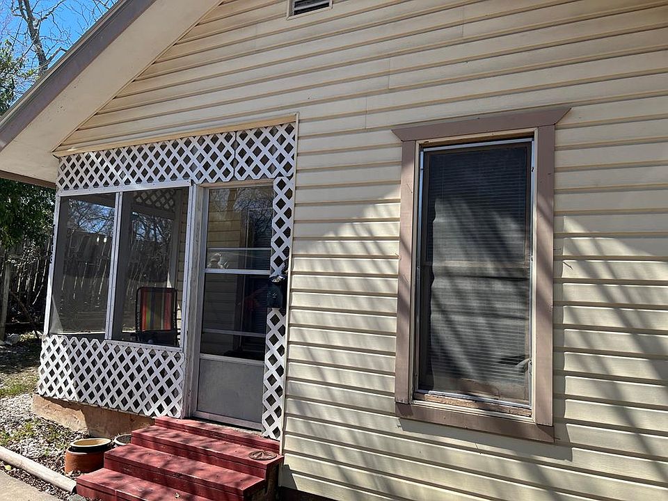 1st image of 1108 Hillcrest Ave