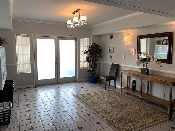3rd image of 311 E Cedar Ave #109