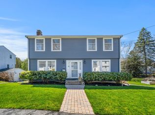 17 Taft St, Marblehead, MA 01945