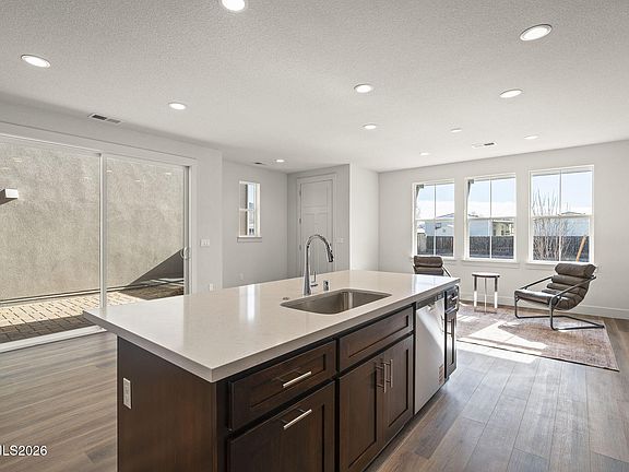 5th image of 1150 Little Ln