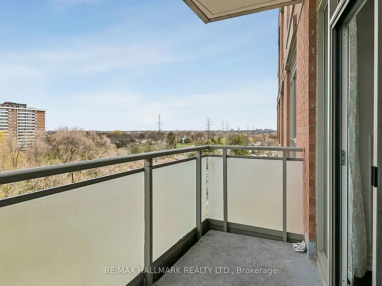 17 Ruddington Dr #705 — Photo 15