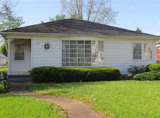510 W Broadway St, Steeleville, IL 62288