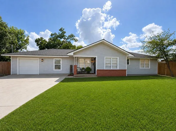 501 Evanston St, Houston, TX 77015