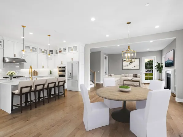 9 Wallace Way, Chappaqua, NY 10514