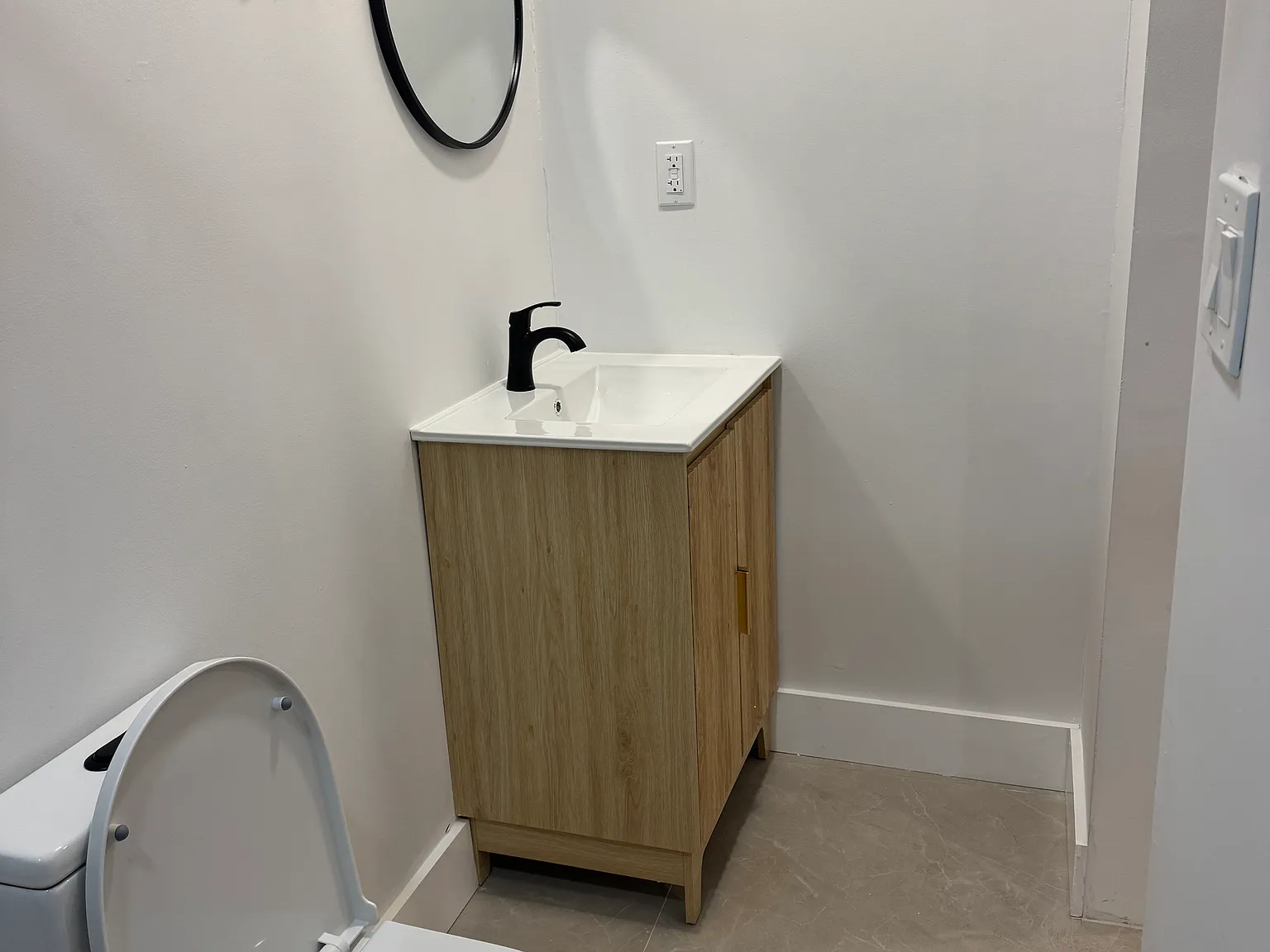 1 bed, 410 sqft, $1,200 — Photo 3