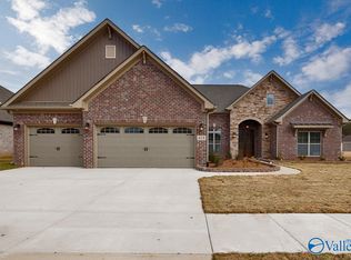 418 Wood Sage Ln, Huntsville, AL 35824