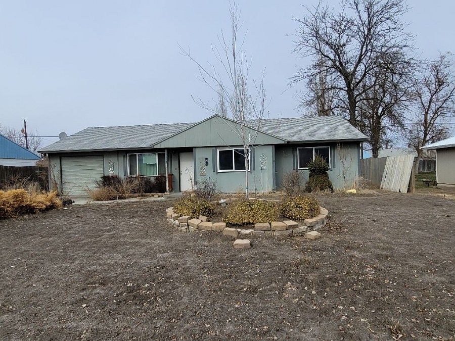 1229 Vandenberg Ave, Moses Lake, WA 98837 Zillow