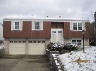 1519 Annette Ave, South Park, PA