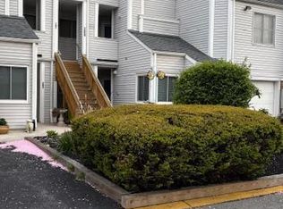 204 Michelle Ct #100, Newark, DE 19711