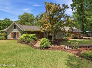 612 Trailwood Dr, Clinton, MS 39056