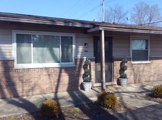 47152 Burton Dr, Shelby Township, MI 48317