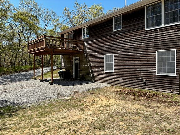 4th image of 37 Dodgers Hole Rd