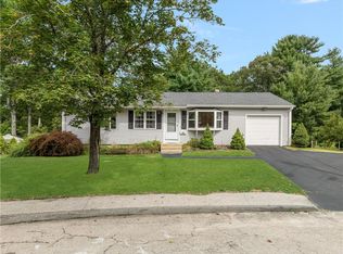 18 Jade Rd, Coventry, RI 02816