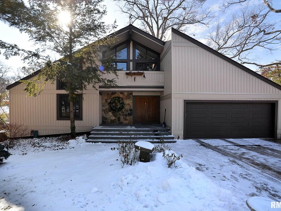 1st image of 2412 E Bishop Ave