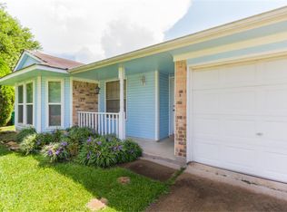 3727 Sweetbriar Dr, Pasadena, TX 77505