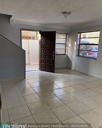 2nd image of 5338 W 23rd Ave