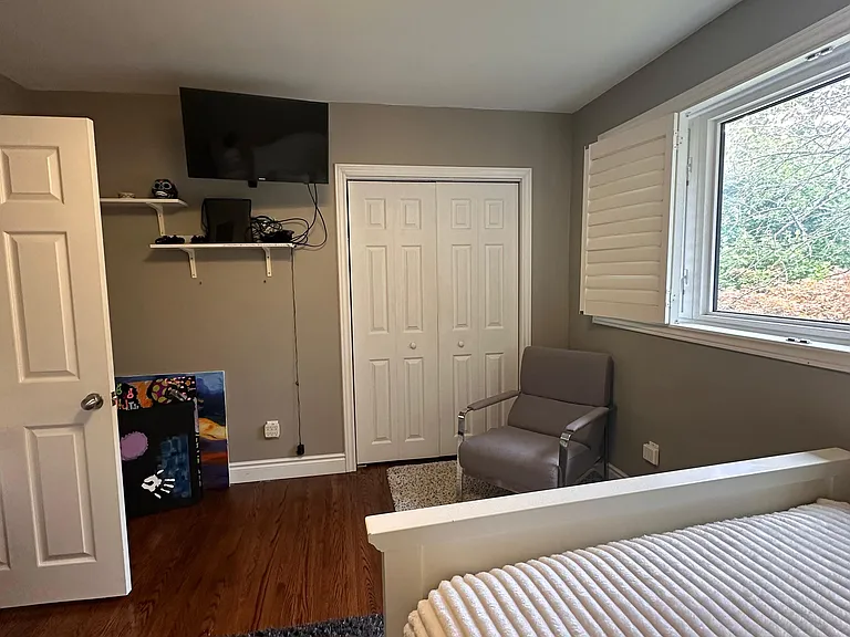 290 Gretel Dr — Photo 11