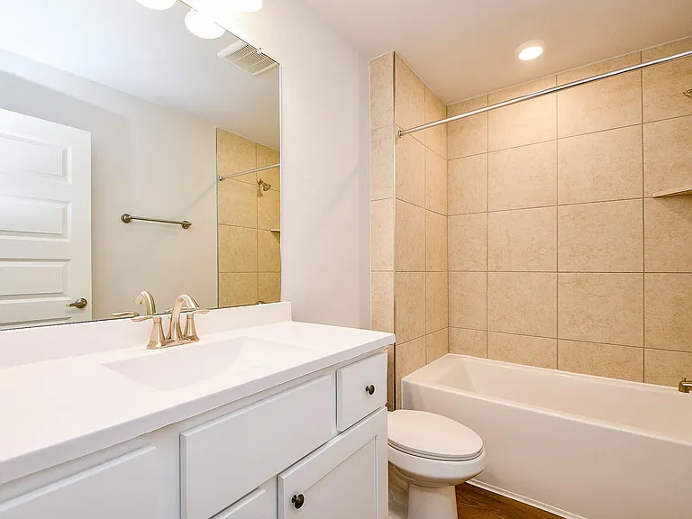 2700 Diamond Reef Ln — Photo 28