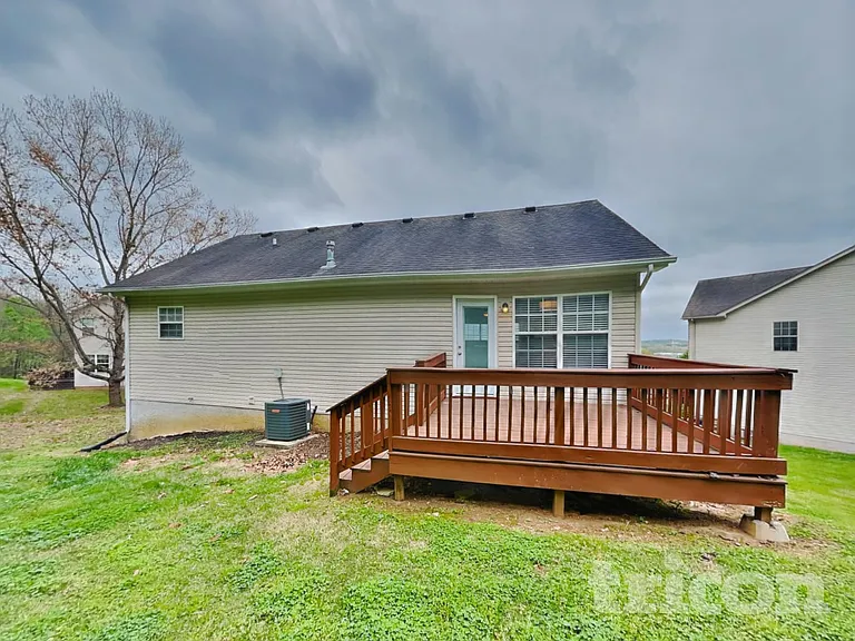 154 Braxton Park Ln — Photo 15