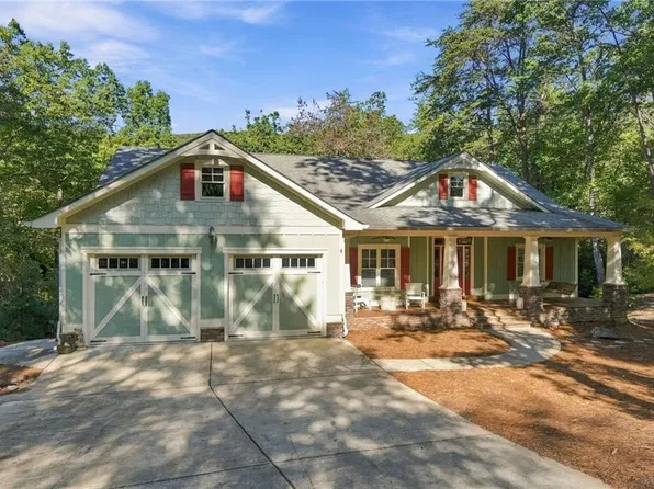 197 Little Coyote Loop, Waleska, GA 30183