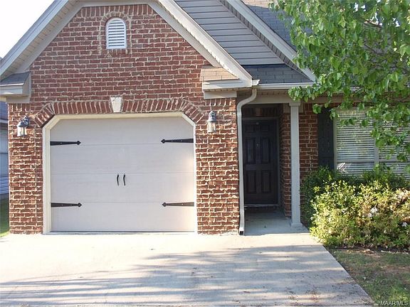 2nd image of 424 Park Lake Dr