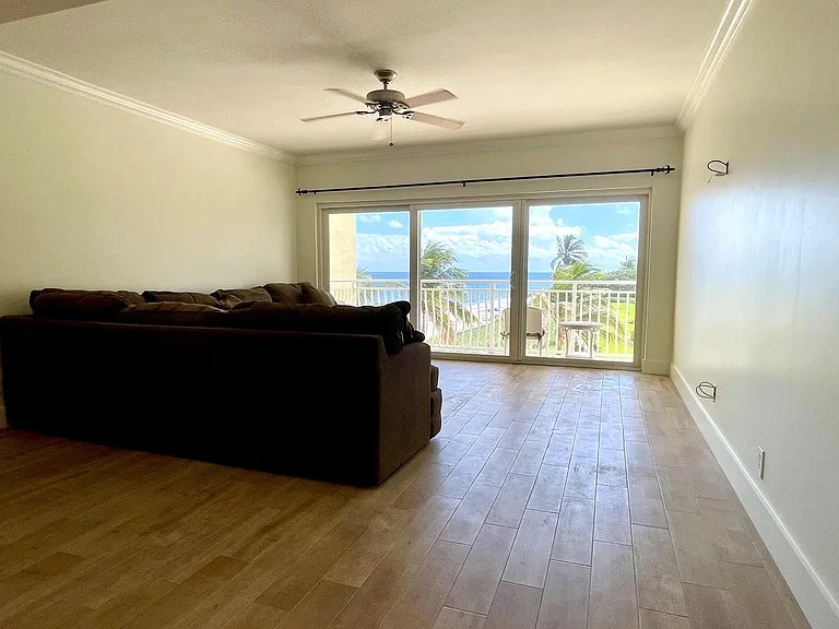 310 S Ocean Blvd #305 — Photo 24