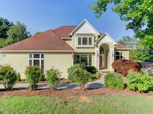 Harbor Hills Dr, Dandridge, TN 37725