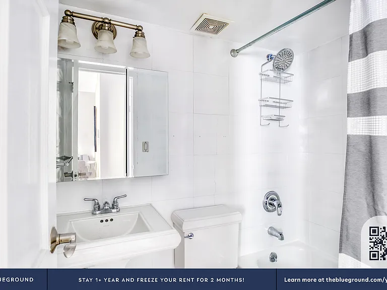 432 E 13th St #9 — Photo 12