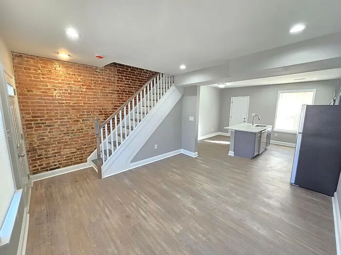 3169 Ravenwood Ave — Photo 15
