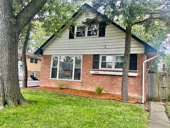 2nd image of 16940 Old Elm Dr