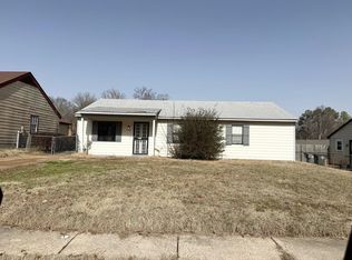 3326 Ridgemont Rd, Memphis, TN 38128