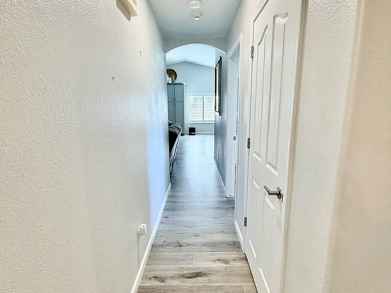 1468 Cornell Ct — Photo 9