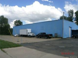 6332 Middlebelt Rd, Garden City, MI 48135