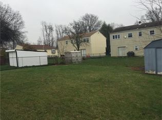 98 W Cedar St, Colonia, NJ 07067