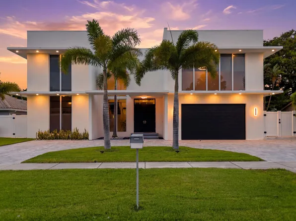 284 NE 7th Street, Boca Raton, FL 33432