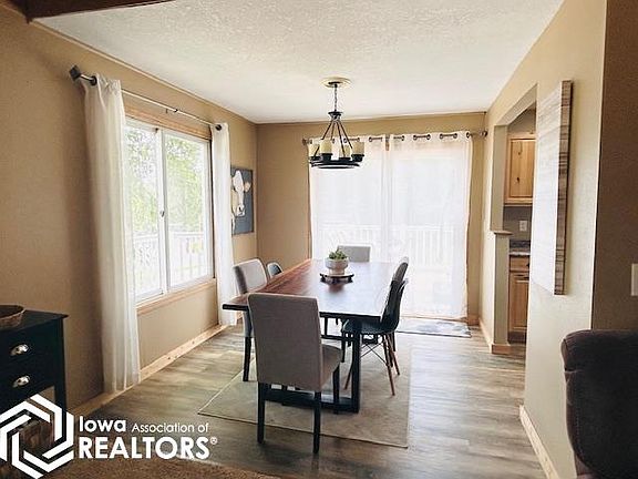 5th image of 110 Cottage Ln