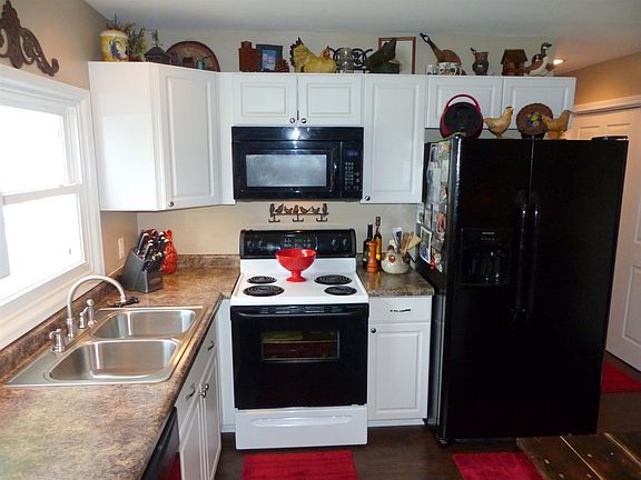 5th image of 1201 Hampshire Dr
